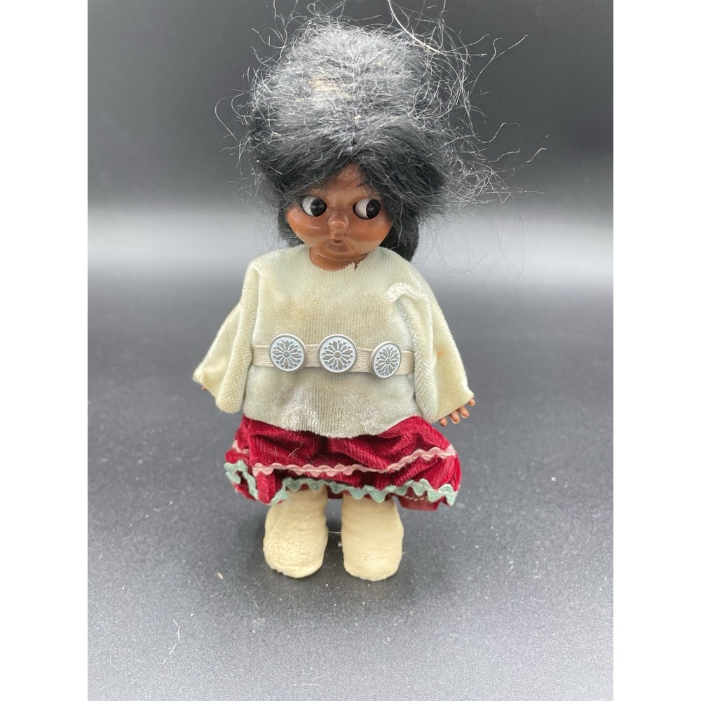 Vintage Native‎ American Doll